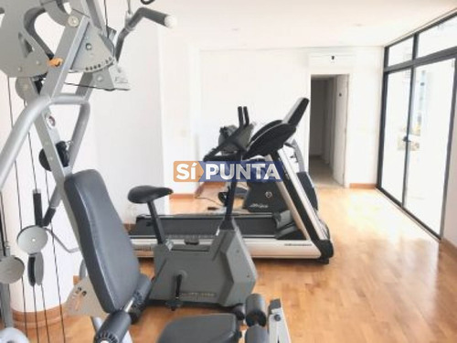 Imagen 17 de 17 de Apartamento En Venta, Frente Al Mar