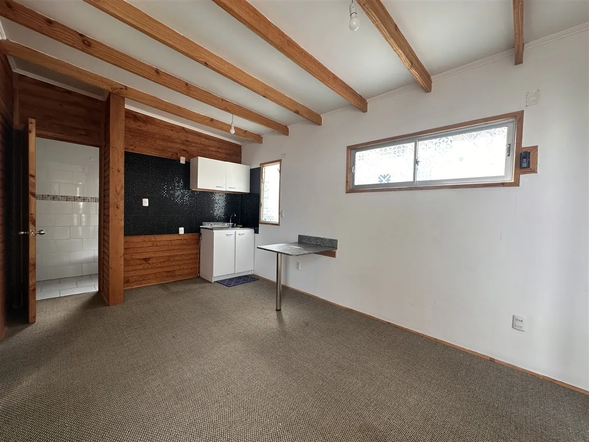 Imagen 3 de 5 de Casa En Arriendo De 1 Dorm. 1 Baño En La Serena