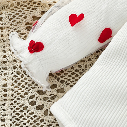 Conjunto Con Pantalones Acampanados Y Estampado De Corazones Rojo 3-6 M