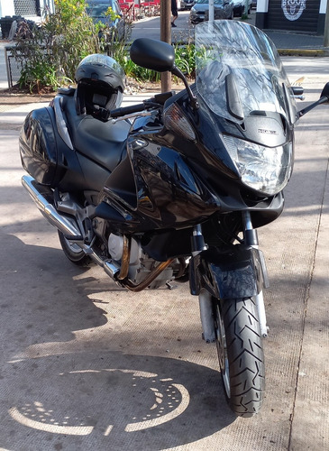 Imagen 14 de 19 de Honda Deauville 700