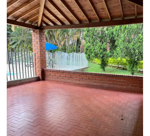 Vendo Apartamento Loma De Los Bernal