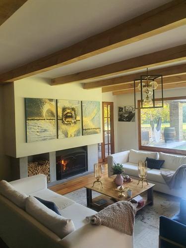 Casa Estilo Inglés En Venta 5 Hab 5 Baños -pozo Propio