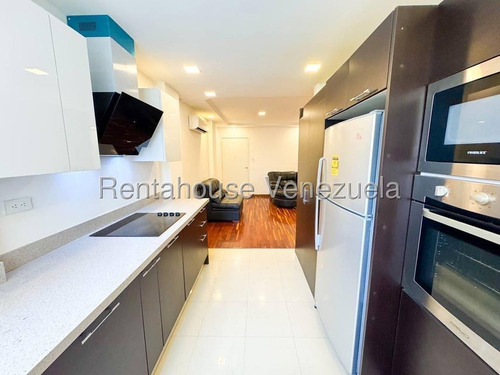 Apartamento En Venta En Altamira Chacao Caracas Angela Tochon Remodelado