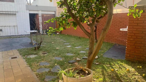 Imagen 10 de 14 de Excelente Lote En Zona Comercial Apto Locales/departamentos. Frente 10mts.