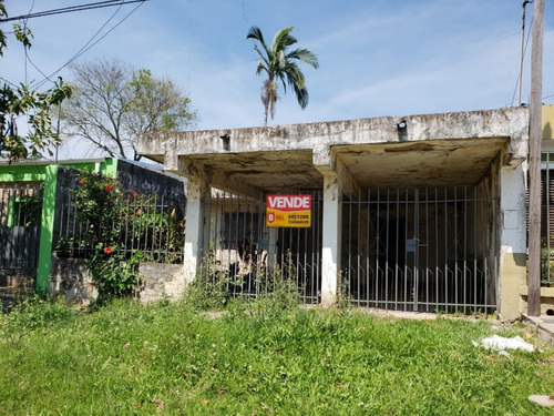 Imagen 2 de 6 de Terreno Con Casa A Reciclar