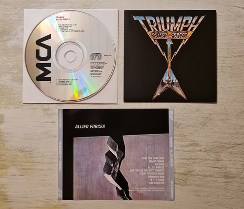 Triumph - Allied Forces Estándar