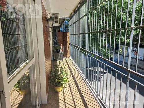 Imagen 5 de 30 de Venta Departamento 4 Ambientes Con Balcón, Patio, Dependencia Y Cochera En Belgrano