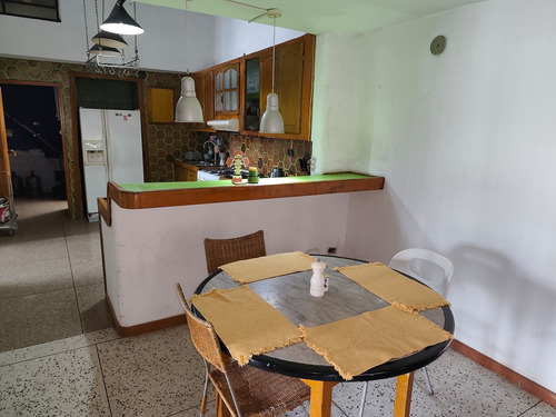 Hospedaje En El Marques 1 Habitación 2 Baños 1e Hyh