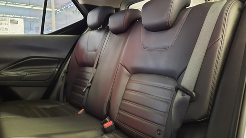Imagem 12 de 15 de Nissan Kicks Sv 1.6 Flex
