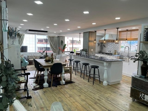 Imagen 2 de 13 de Apartamento En Venta Urb. Macaracuay # 23-10394