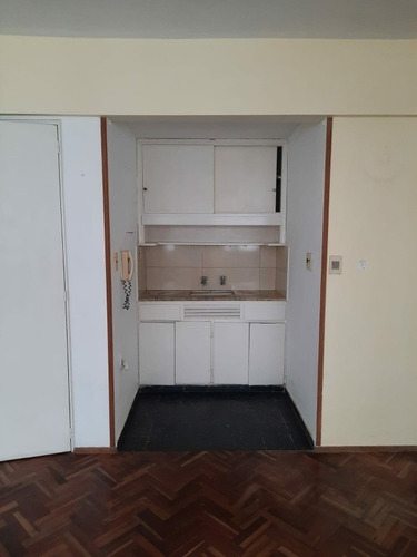 Apartamento Monoambiente En Alquiler, 1 Dormitorio, Centro