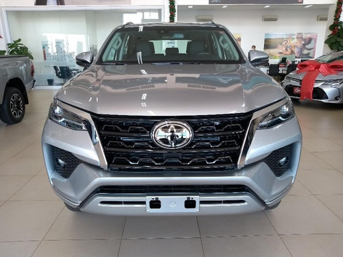 Imagem 7 de 15 de Toyota Hilux Sw4 Srx 2.8 Tb Diesel 7l 4x4 Aut 2021/ 2021 0km