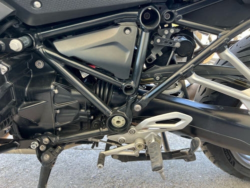 R 1250 Rs