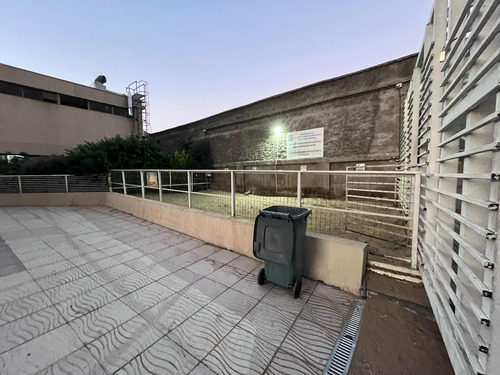 Metro Matta Depto 2d Balcon + Estacionamiento