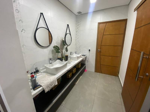 Imagem 17 de 22 de Casa Em Condomínio - V0325