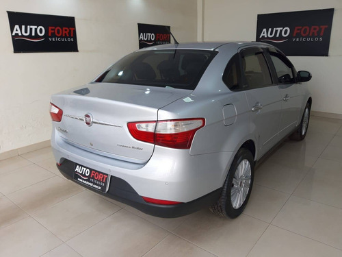 Imagem 6 de 10 de Fiat Grand Siena 1.6 Mpi Essence 16v Flex 4p Manual