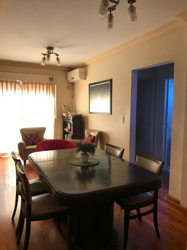 Imagen 4 de 14 de Departamento En 2 Plantas 4 Ambientes / Venta / San Justo