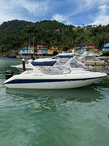 Runner 26 C/cabine, Motor Mercury Optimax 250 Hp.