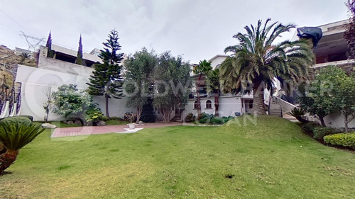 Casa Pedregal De Echegaray