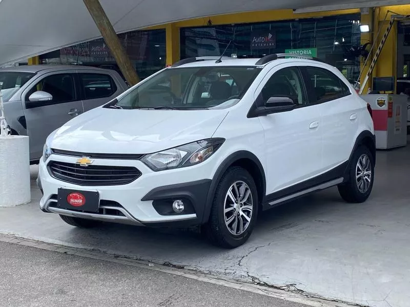 Chevrolet Onix 1.4 MPFI ACTIV 8V FLEX 4P AUTOMÁTICO