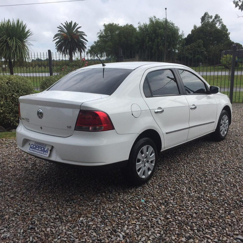 Volkswagen Gol Sedan 1.6 Serie 101cv