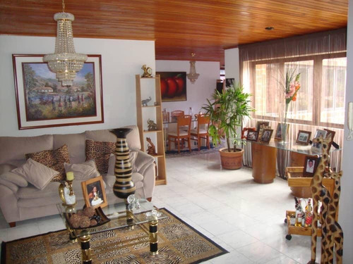 Penthouse En Res. Diamante Cod. India-612
