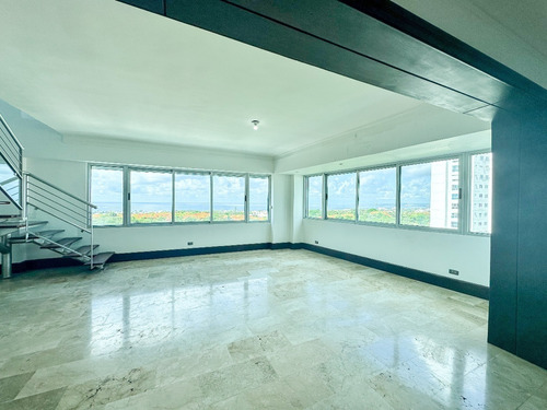 Se Alquila Y Se Vende Hermoso Penthouse En Los Cacicazgo 