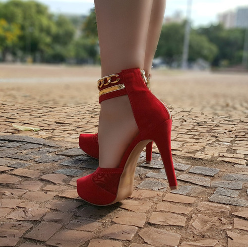 Imagem 5 de 5 de Scarpin Salto Alto Meia Pata Bellatotti Link Rosso