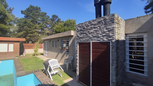 Imagen 6 de 30 de Venta Casa Con 3 Dptos En Zona Golf De Villa Gesell