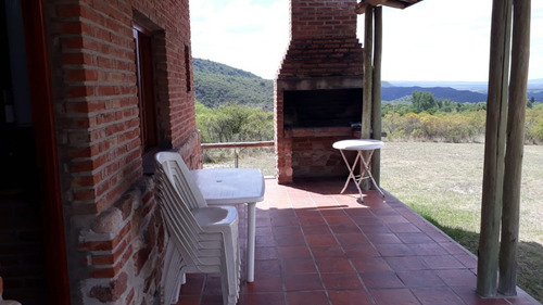 Imagen 6 de 27 de Cabañas En Alquiler Con Pileta Y Laguna En Cordoba, Los Hornillos, Valle De Traslasierra Hermosas Vistas La