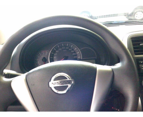 Nissan March 2017 Unica Mano Original De Fabrica