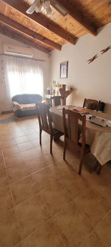 Venta Casa 2 Dormitorios Avellaneda Con Cochera