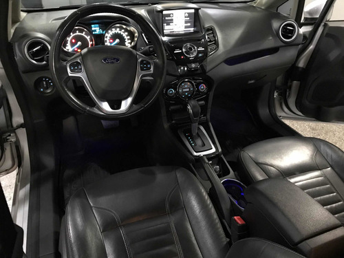 Ford Fiesta Kinetic Design 1.6 Titanium Powershift 120cv