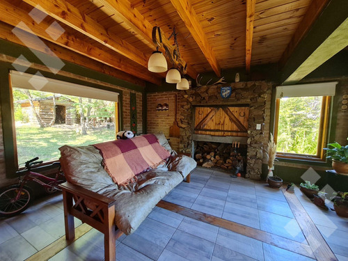 Venta - Casa + Cabaña En Río Hermoso - San Martín De Los Andes