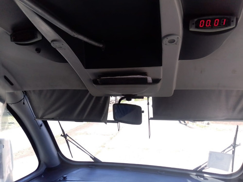Imagen 10 de 11 de Iveco Daily 70c17 Paso 4350 Scudato 2017 Minibus