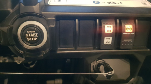 Imagen 4 de 15 de Can Am 700 Commander 0k En Pesos Oportunidad Polaris No