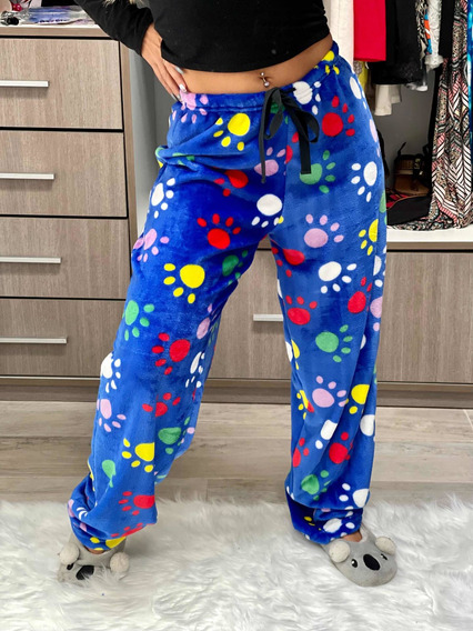 Guau relajarse Seis Pantalon Pijama Polar Soft Modelo Huellas Azul Adulto Unisex | MercadoLibre