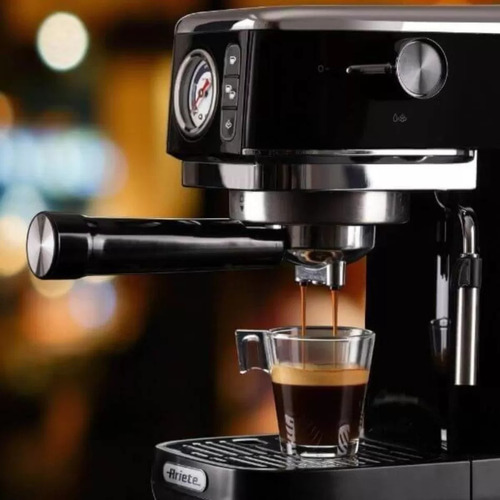 Cafetera Expresso Ariete 1381 Roja - Nario Hogar Color Negro