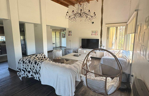 Casa En Venta En Chacras Del Ocho Al Lado De Pilará