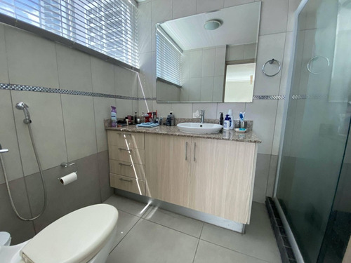 Imagen 9 de 16 de Venta De Apartamento Amoblado De 82 M2 En Ph Moon Tower, San Francisco 22-8280
