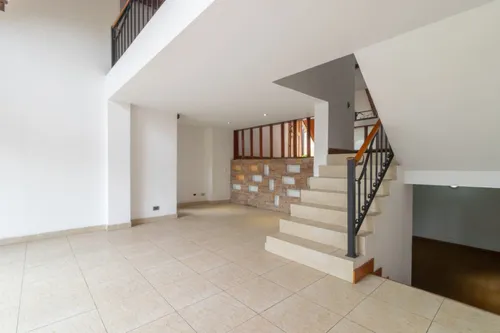 Casa En Arriendo/venta En Provenza. Cod V14810