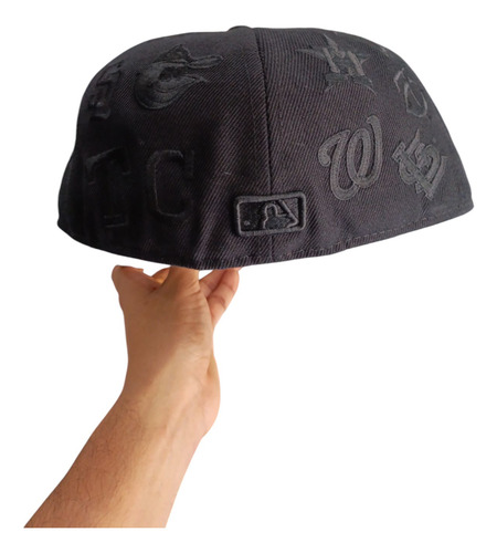 Gorra Plana All Over Black Supre(edición Especial) Negro 7