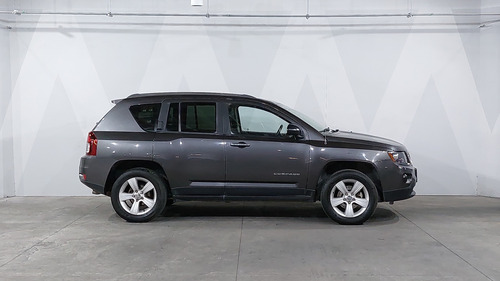 Jeep Compass 2.4 LATITUDE FWD ATX