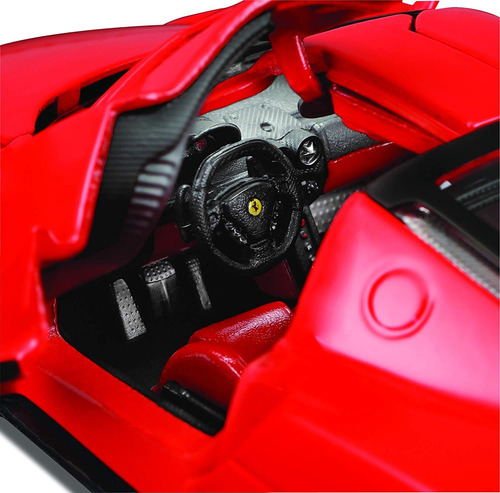 Imagem 4 de 8 de Kit Para Montar Diecast Enzo Ferrari Vermelho 1:24 Maisto
