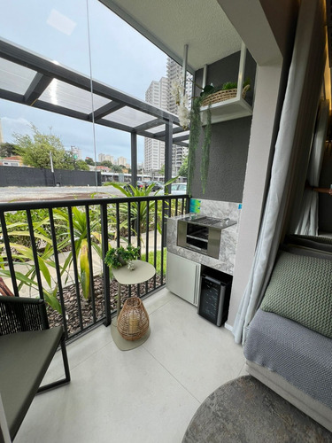 Apartamento De 1 E 2 Quartos Com Sacada Na Mooca