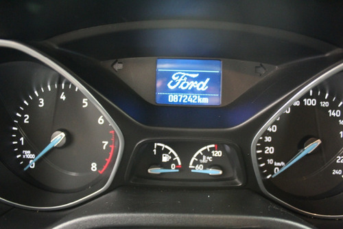 Imagem 8 de 20 de Ford Focus Se 1.6