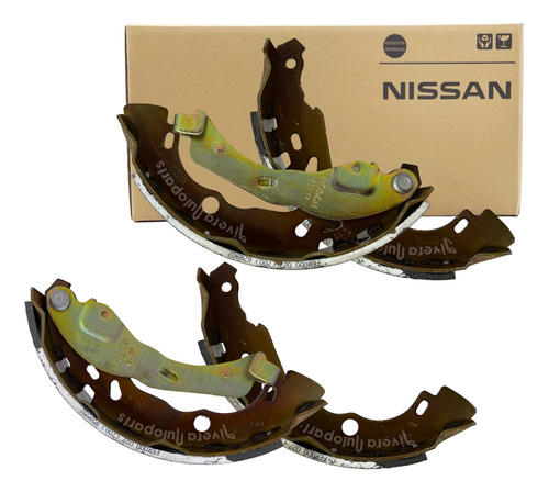 Zapatas Balatas Traseras Original Nissan Aprio 2010 2011