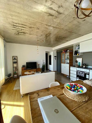Venta- Departamento Un Dormitorio- Balcón- Macrocentro- 27 De Febrero E Italia