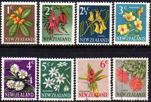 Nueva Zelanda Serie X 8 Sellos Usados Flores Años 1967-68