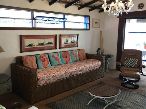 Venta De Posada En Buzios Playa Los Ossos Frente Al Mar